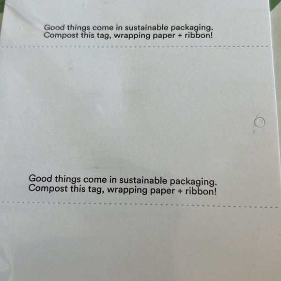 Sustainable Wrapping Kit - Picture 3 of 3